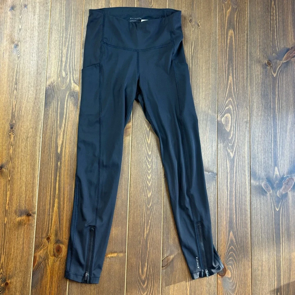 Athleta Ultimate Run 7/8 Tight | Leggings in Black Size XS - Picture 2 of 8